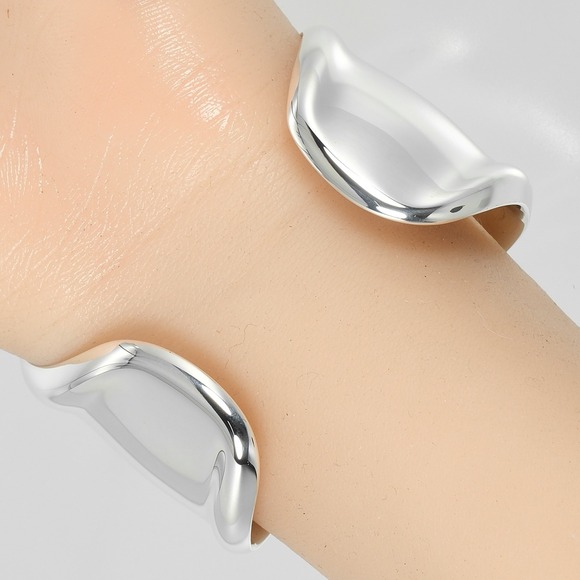 TIFFANY Authentic Silver Bracelet - Picture 3 of 8